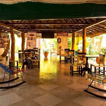 Hostal Cultural El Telar San Jacinto Esterno foto